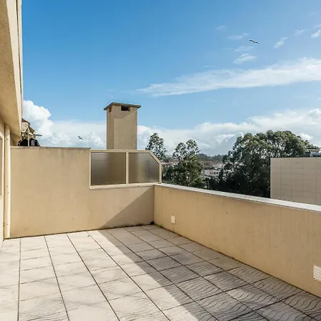 Guestready - Charming Duplex With Twin Terraces וילה נובה דה גאיה