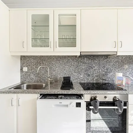 Guestready - Charming Duplex With Twin Terraces 公寓 加亚新城